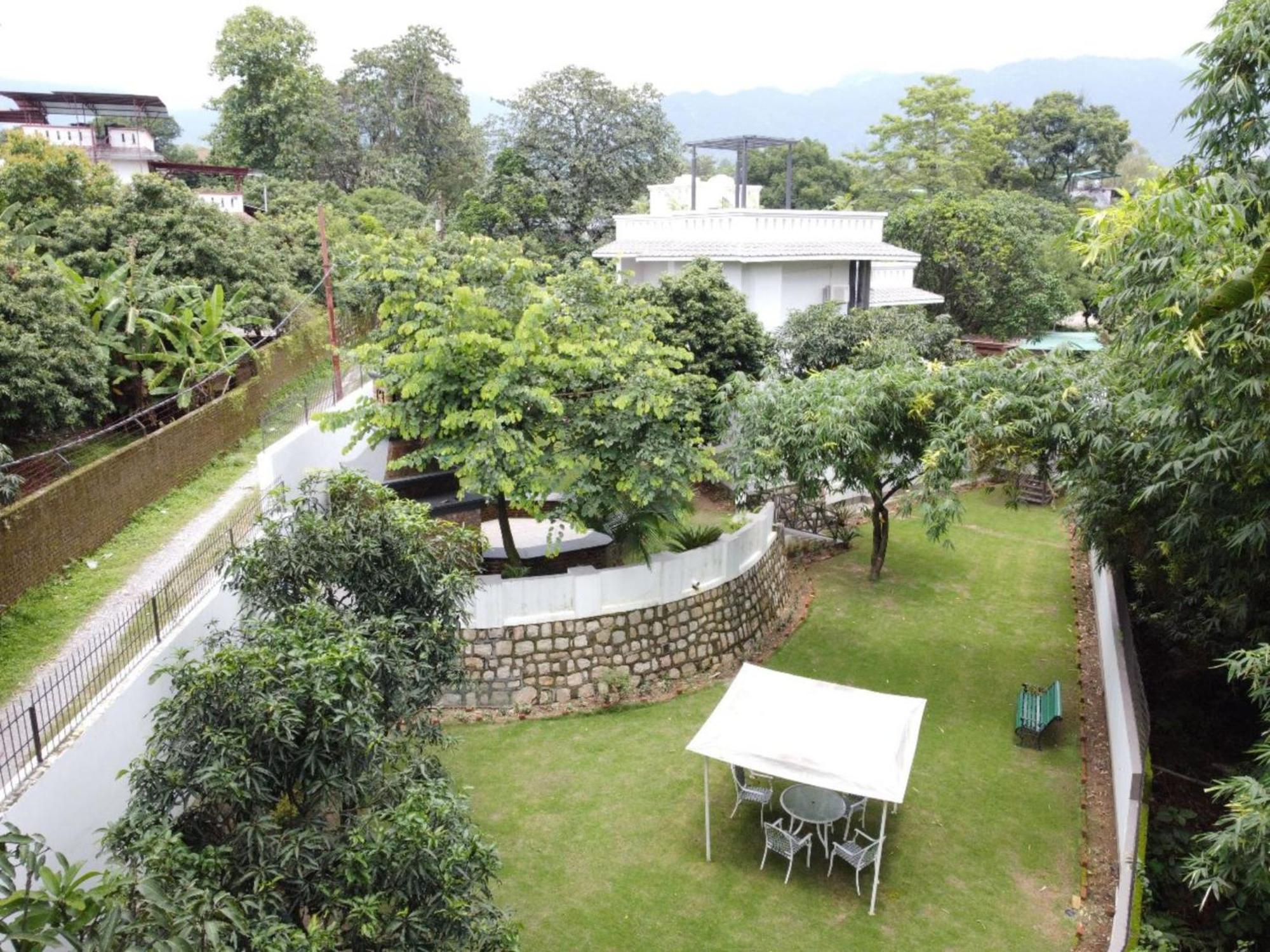 Villa Sierra Sky - Exquisite Elegant 4 Bedroom Villa Dehradun Luaran gambar
