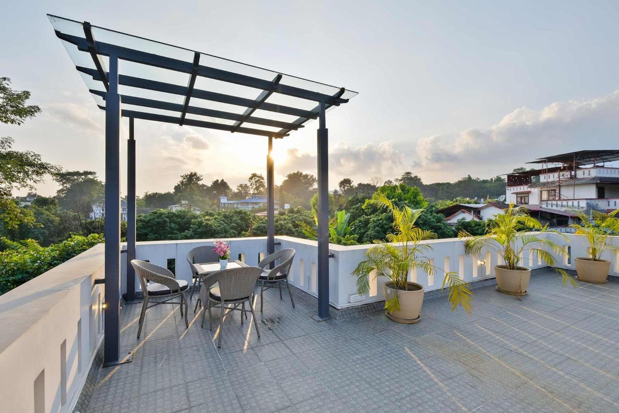 Villa Sierra Sky - Exquisite Elegant 4 Bedroom Villa Dehradun Luaran gambar